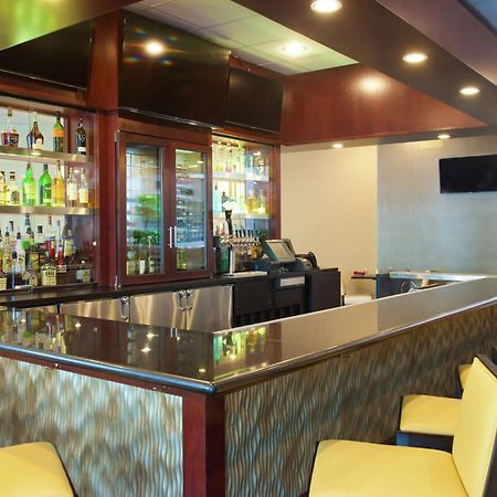 Embassy Suites By Hilton Seattle Bellevue Εξωτερικό φωτογραφία