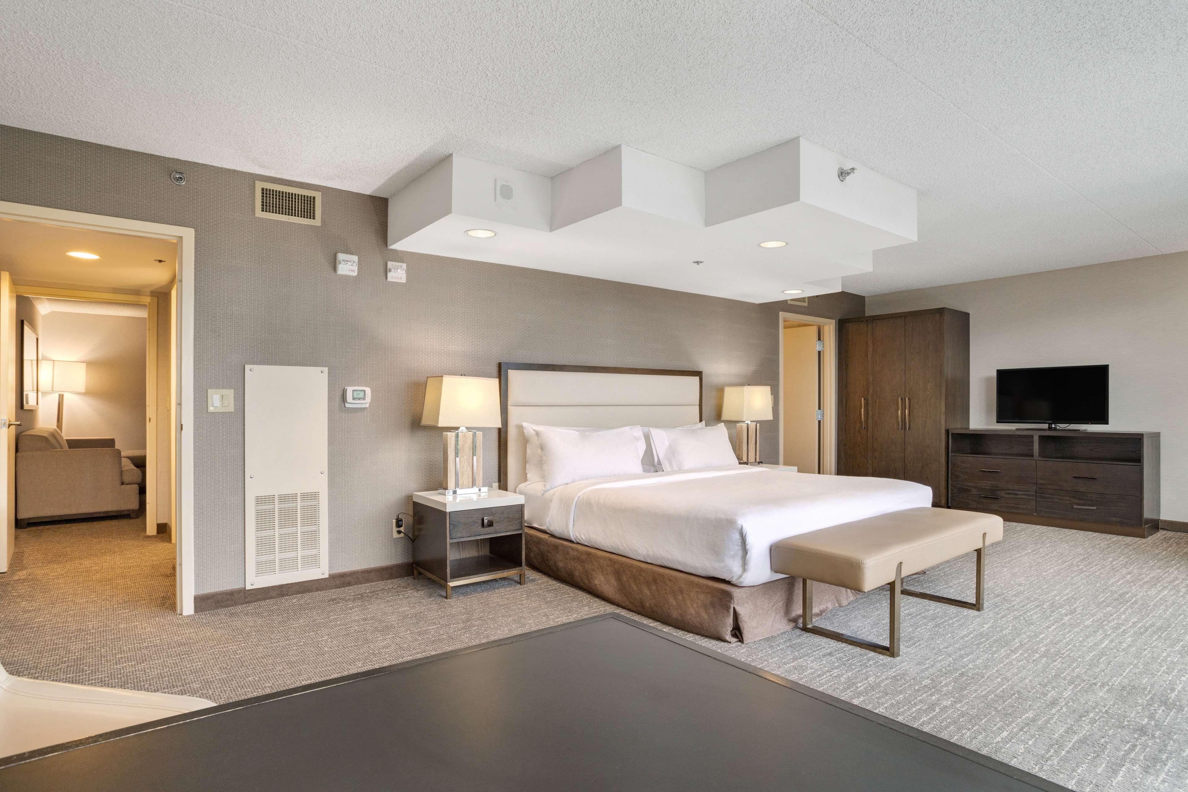 Embassy Suites By Hilton Seattle Bellevue Εξωτερικό φωτογραφία
