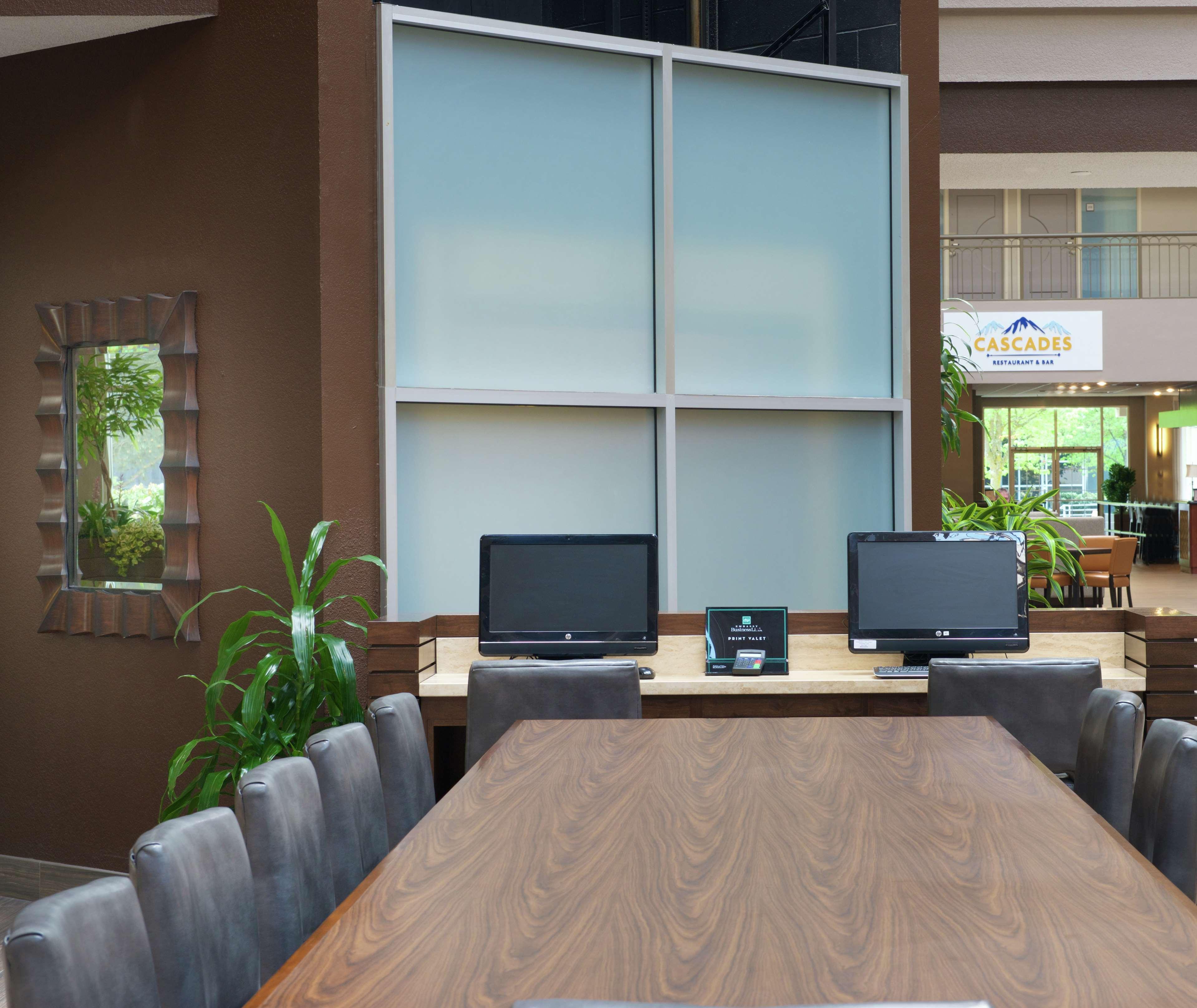 Embassy Suites By Hilton Seattle Bellevue Εξωτερικό φωτογραφία